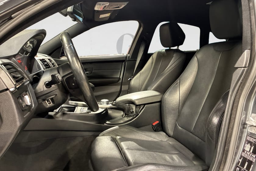 Bild 3 av BMW 428i xDrive Gran Coupé 245 HK AUT M-SPORT NYSERV 12900MIL