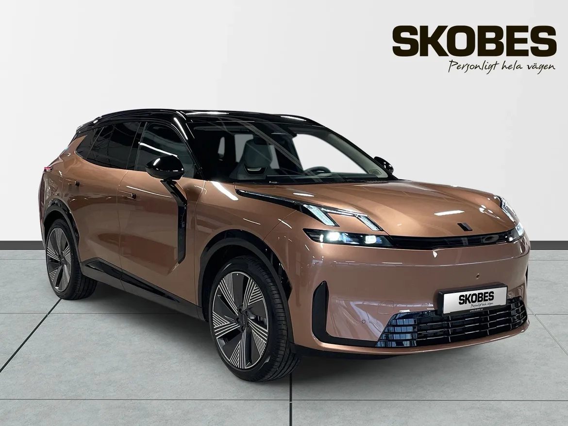 Lynk & Co 08 PHEV