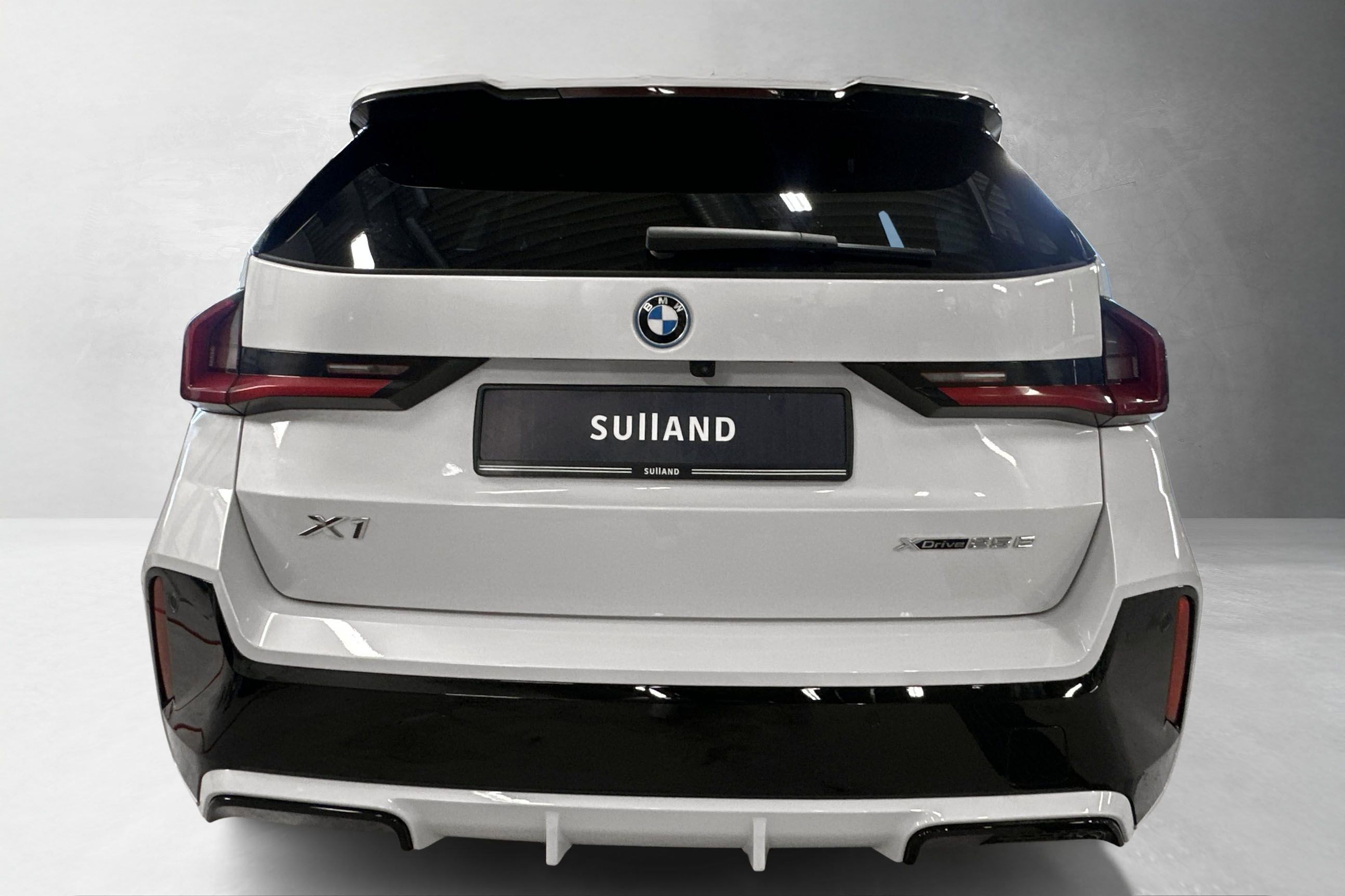 Thumnail bilde 3 av BMW X1 xDrive25e