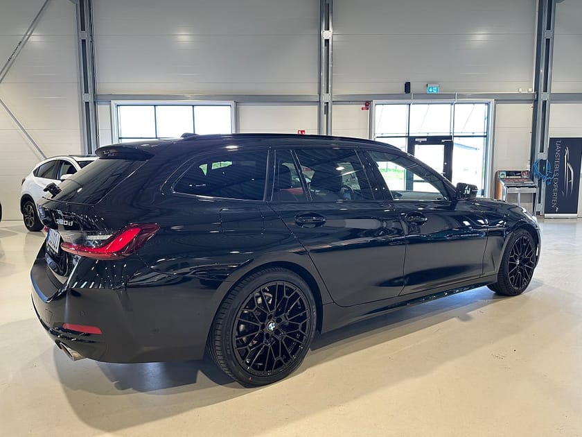 Bild 5 av BMW 320d Touring 320 Diesel MHEV Steptronic 190hk