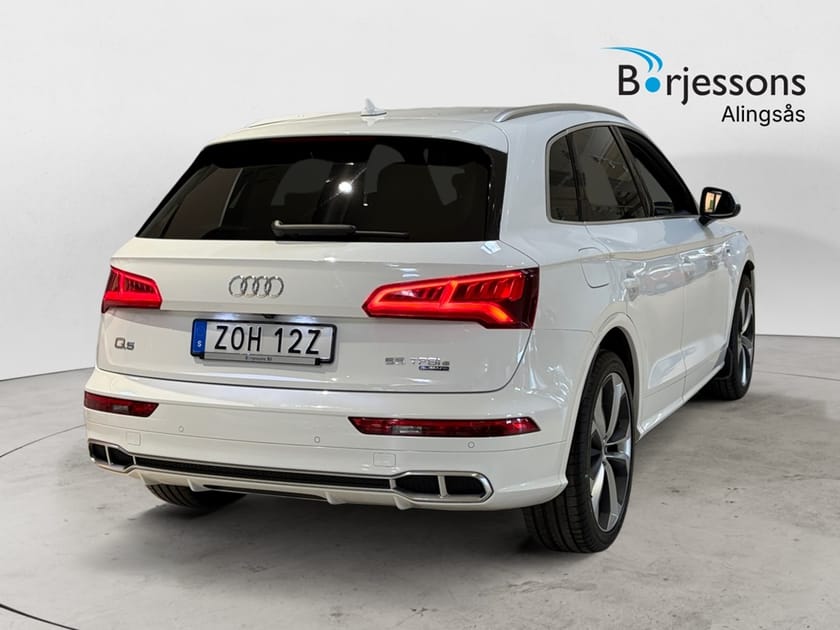 Bild 3 av Audi Q5 55 TFSI e quattro S-Line 367hk Luft/Drag/Värmare/N