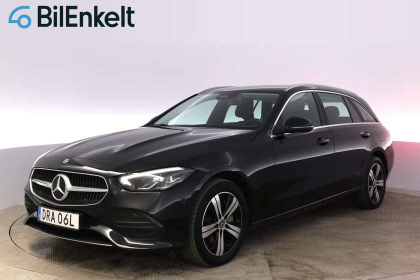 Bild 4 av Mercedes-Benz C 300 T e 9G-Tronic Avantgarde Kamera Cockpit
