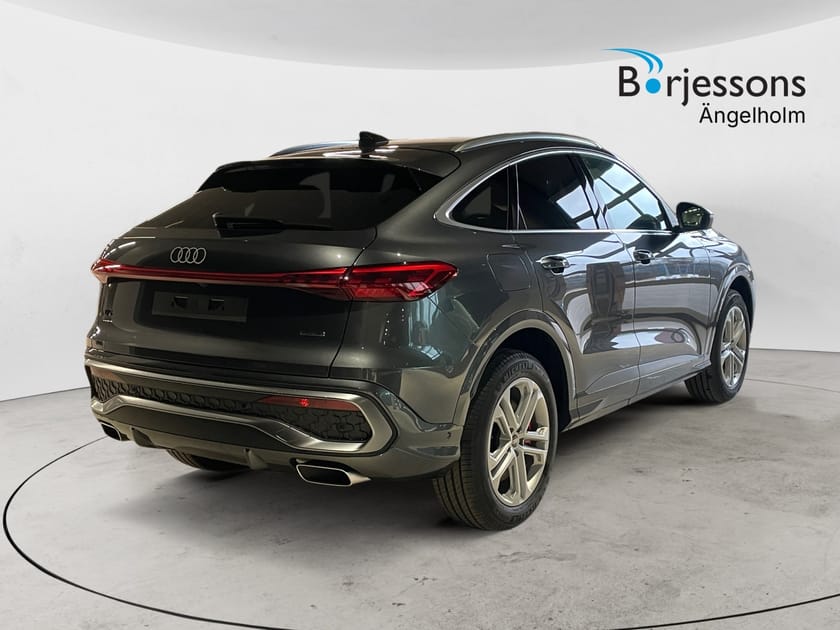 Bild 3 av Audi Q5 Sportback e-hybrid quattro 367 hk S-line S TRONIC