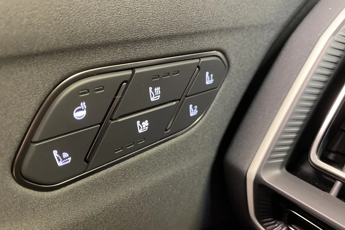 picture of a car