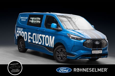 Ford E-Transit Custom 320