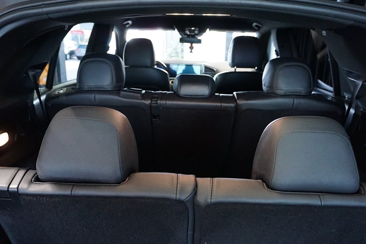 Mercedes-Benz GLE 2019 - miniatyr 11