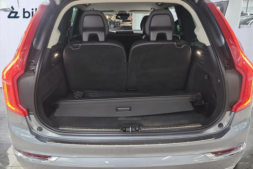 Bild 4 av Volvo XC90 T5 II AWD Inscription 7-säten /Bränslevärmare / 20" /