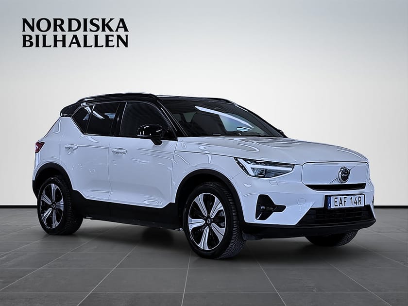 Bild 1 av Volvo XC40 Recharge Twin motor Plus Apple Carplay Dragkrok Backkamera