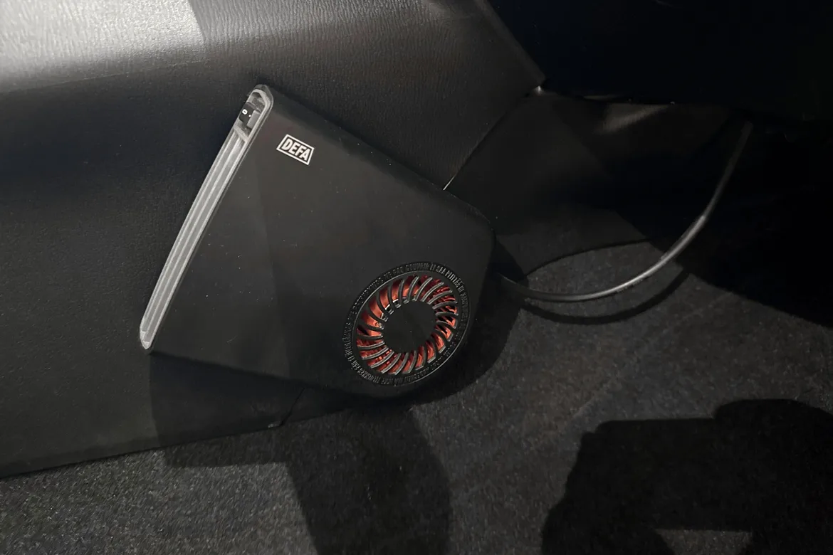 picture of a car