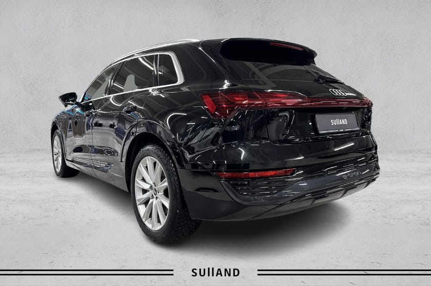 Bilde 3 av Audi Q8 50 e-tron quattro advanced