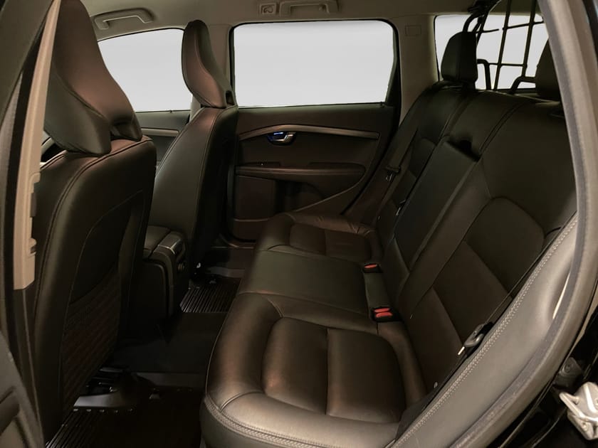 Bild 5 av Volvo XC70 D4 AWD Summum Geartronic Drag /elstol förare med m