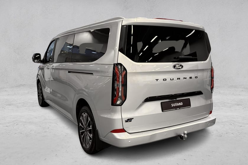 Bilde 3 av Ford E-Tourneo Custom 340 L2 Titanium X 8-seter /Krok/Skinn/360kamera/B&O/Apple+