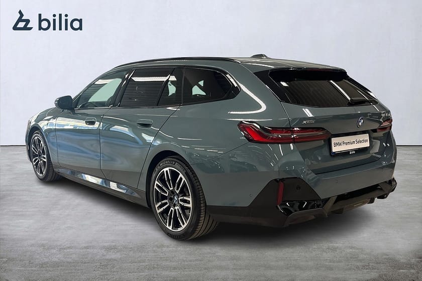 Bild 2 av BMW 530e xDrive Touring M-Sport PRO Business | Drag | Head -Up | 360 |