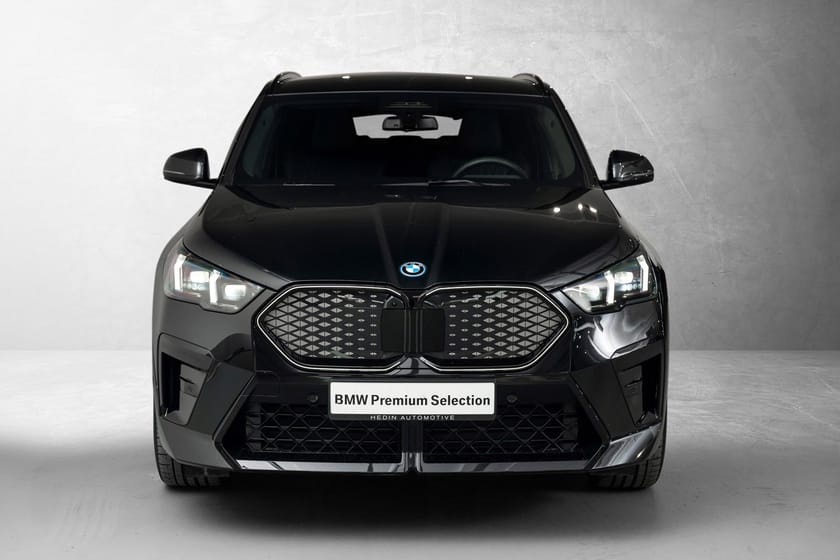 Bilde 4 av BMW iX2 xDrive30 