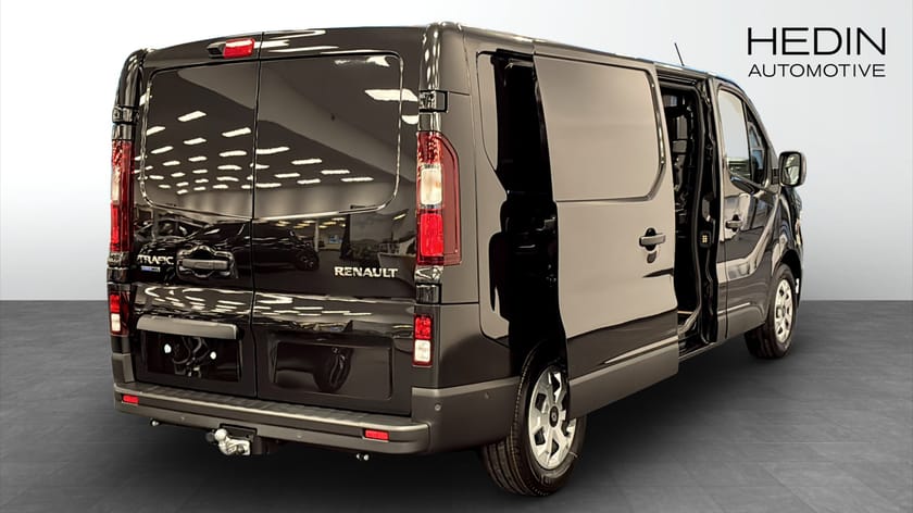 Bild 2 av Renault Trafic Skåpbil L2H1 NORDIC LINE DCI 170 AUTOMAT BVA9 OMGÅENDE LEVERANS