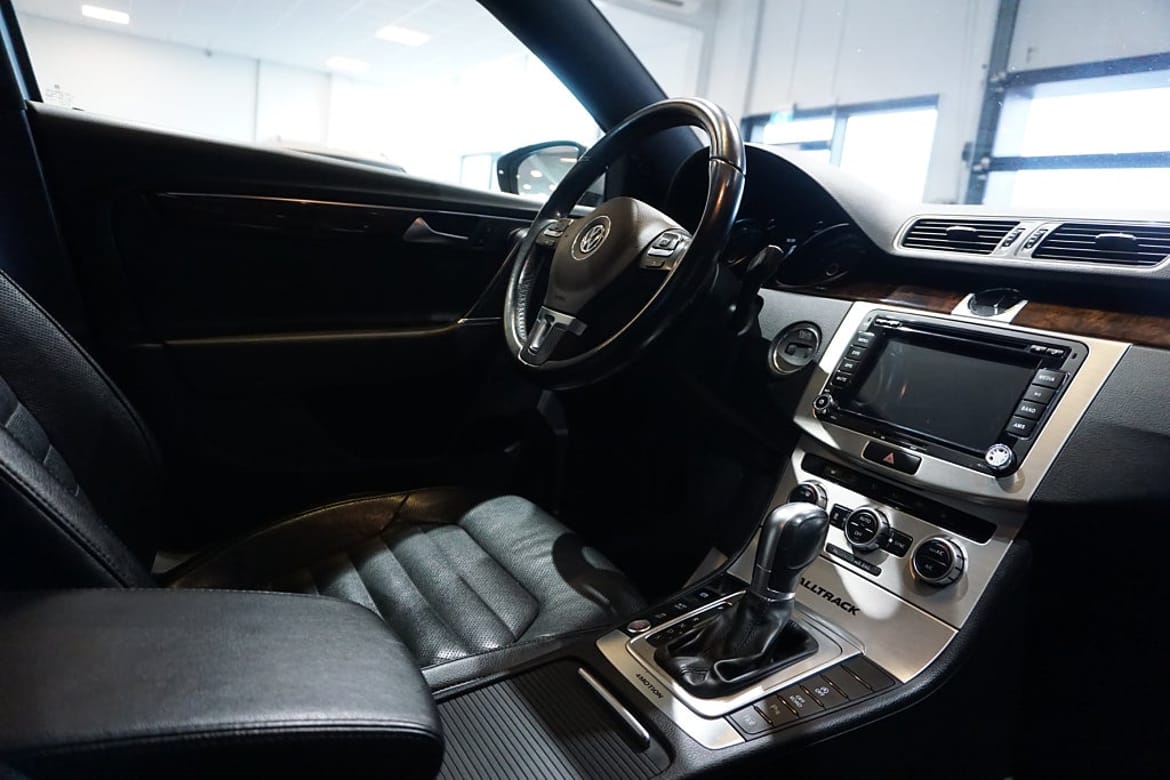 Volkswagen Passat 2015 - miniatyr 17