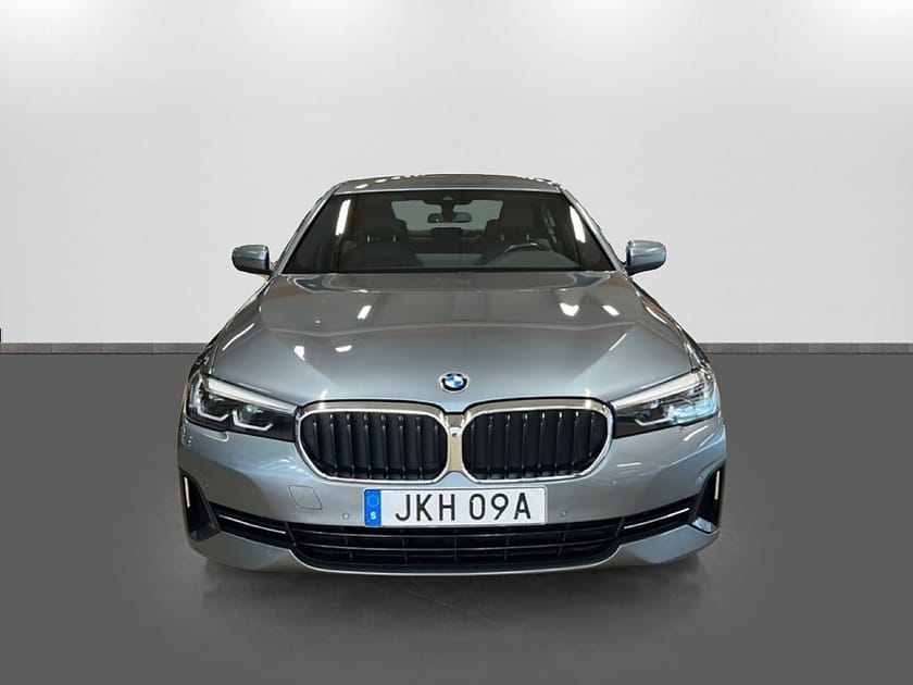 Bild 2 av BMW 530e Sedan iPerformance Steptronic 292hk Drag/Skinn