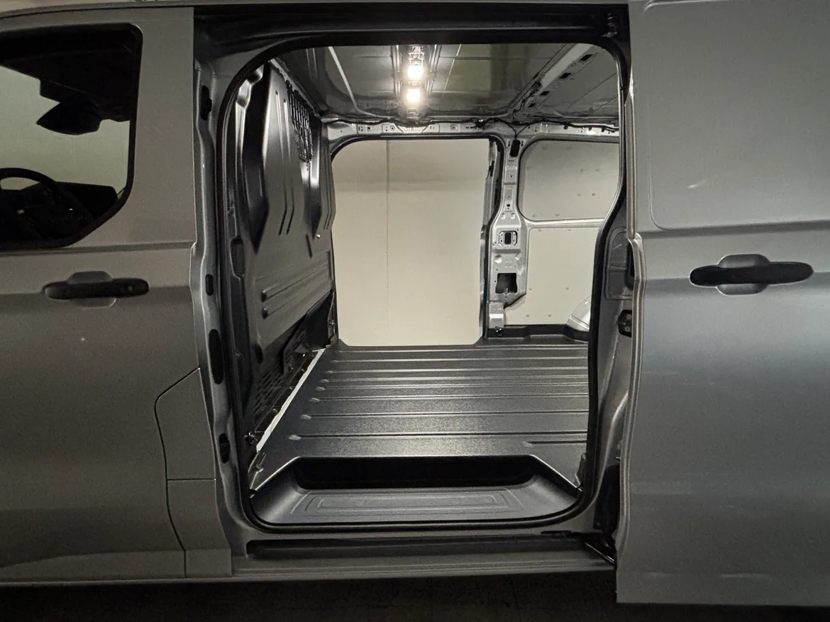 Ford Transit Custom 320 Plug-in Hybrid