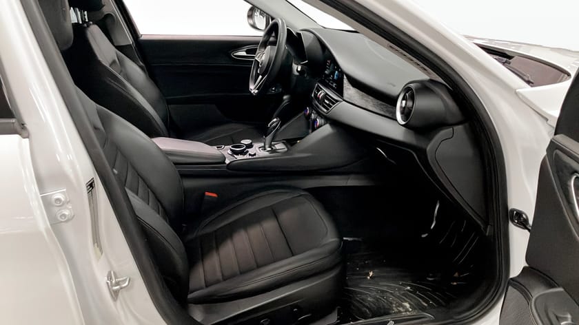 Bild 3 av Alfa Romeo Giulia 2.0 Turbo 16V SUPER 200HK KAMERA