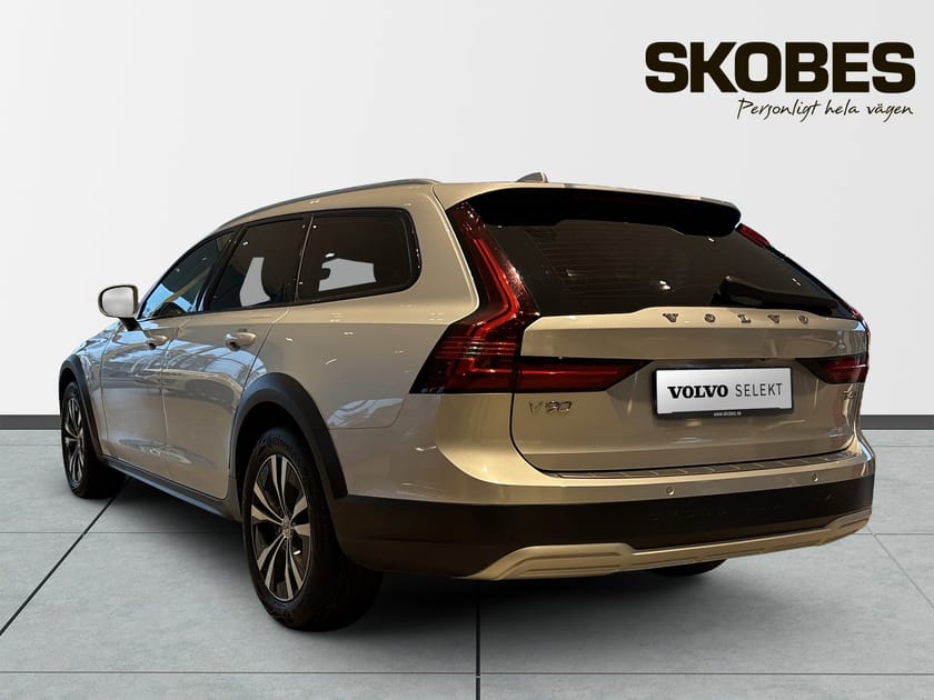 Bild 5 av Volvo V90 Cross Country B4 AWD Diesel Adv Edt