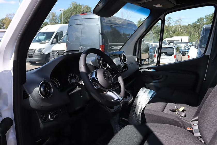 Bild 5 av Mercedes-Benz eSprinter 420 113 kWh A3 Stora batteriet