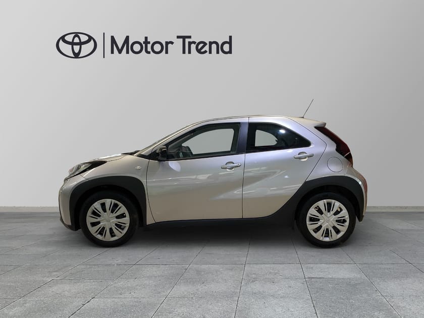 Bild 3 av Toyota Aygo X 1.0 M5 PLAY VHJUL