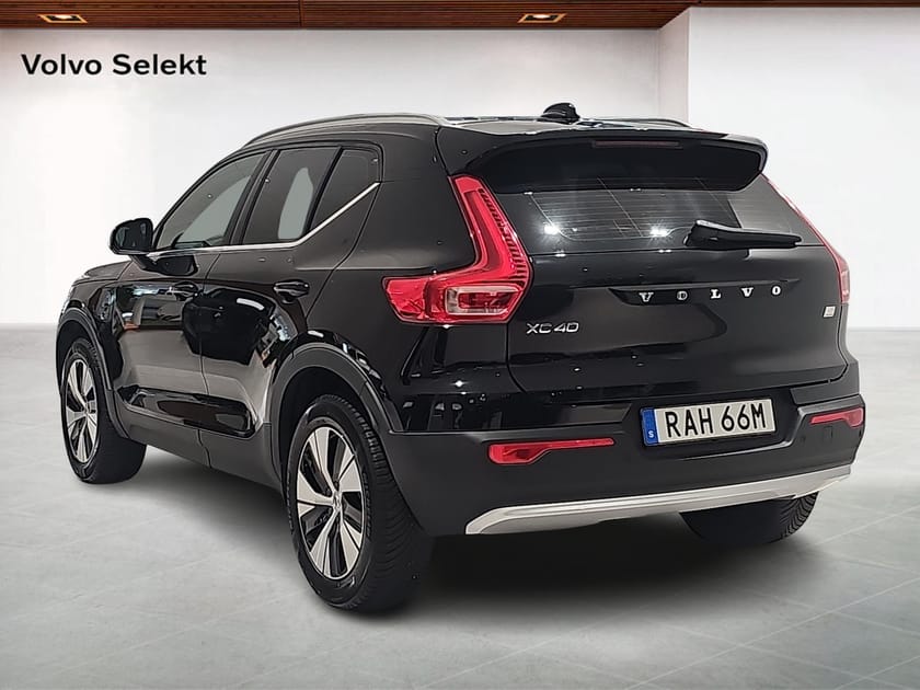 Bild 2 av Volvo XC40 Recharge T4 Core Bright