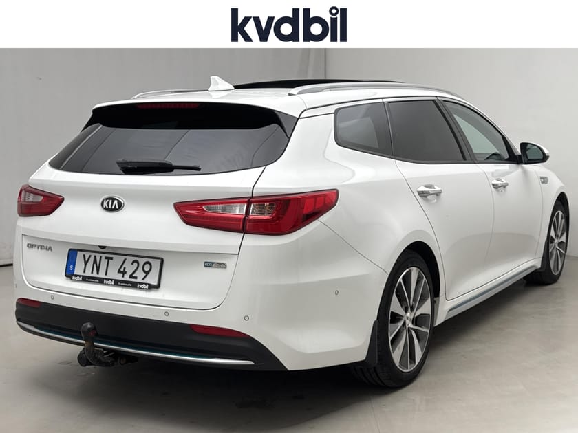 Bild 3 av Kia Optima Sport Wagon Plug-in Hybrid 2.0 GDi 205hk GPS, Kamera, Drag