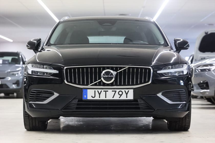 Bild 5 av Volvo V60 Recharge T6 AWD 350hk Core Värmare Drag Keyless