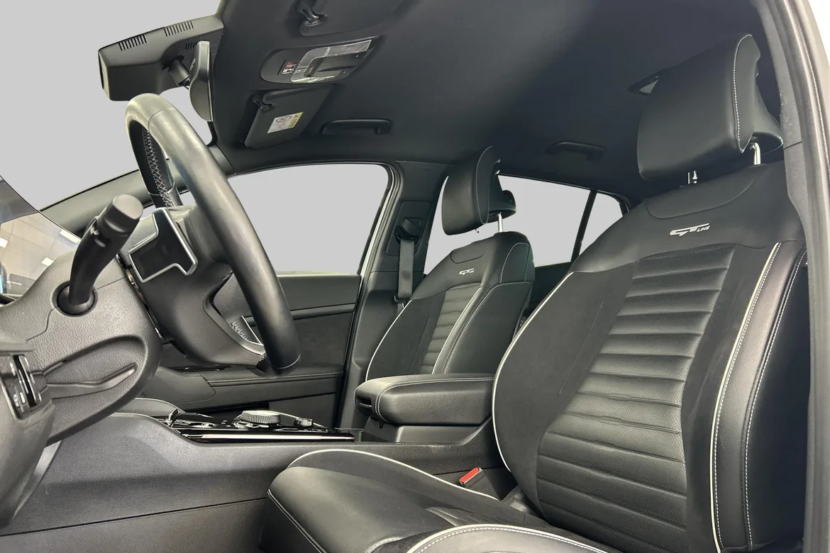 picture of a car