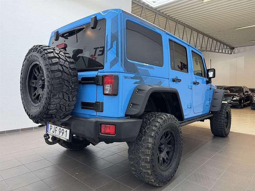 Bild 3 av Jeep Wrangler Unlimited 3.6 4WD 284hk Hardtop/Softtop