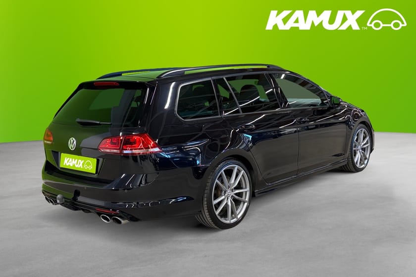 Bild 4 av Volkswagen Golf Sportscombi R 2.0 TSI BMT 4Motion  Kamera Dynaudio Drag Värmare 300hk