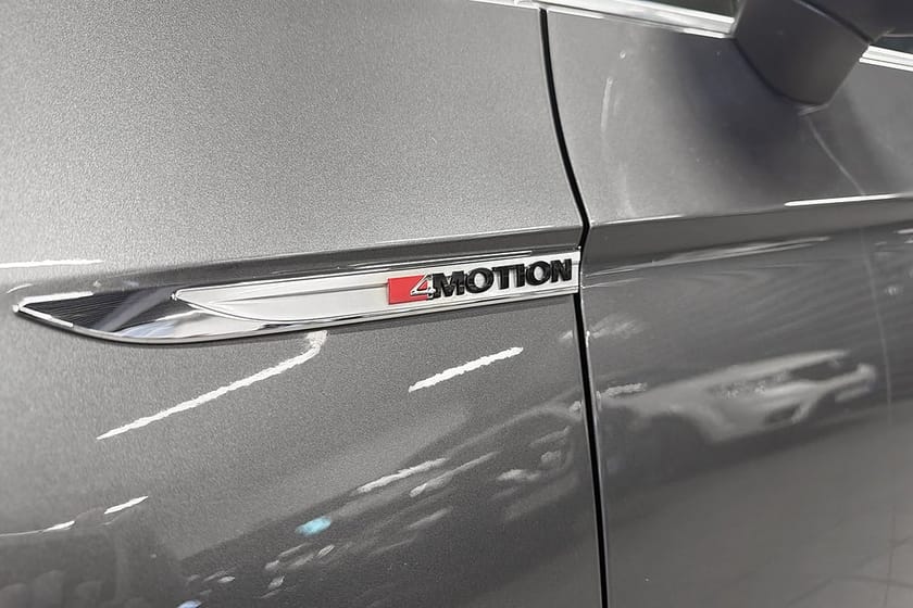 Bild 3 av Volkswagen Passat Sportscombi 2.0 TDI 4Motion (150hk) D-värm Kamera Drag