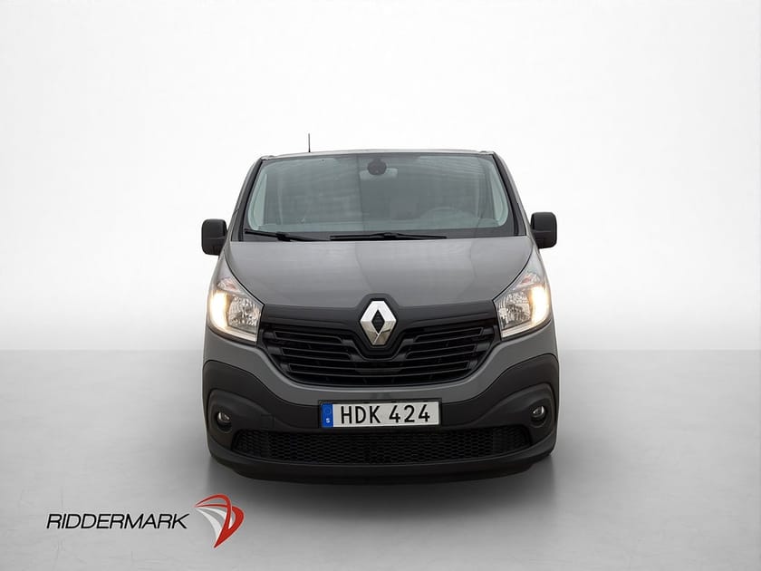 Bild 5 av Renault Trafic Kombi Lång D-Värm PDC Bluetooth Farthållare 9-Sits