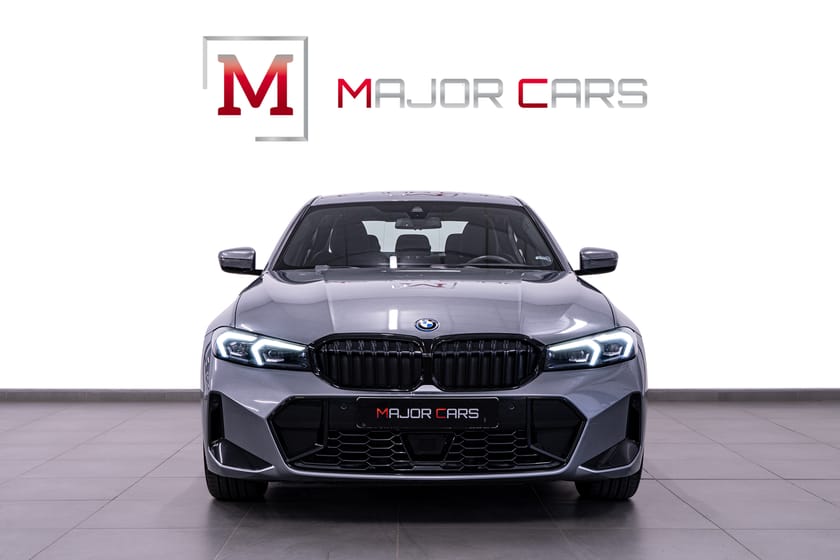 Bild 2 av BMW 330e xDrive Sedan M Sport Pro H/K Skinn Skyscraper Grey 292hk