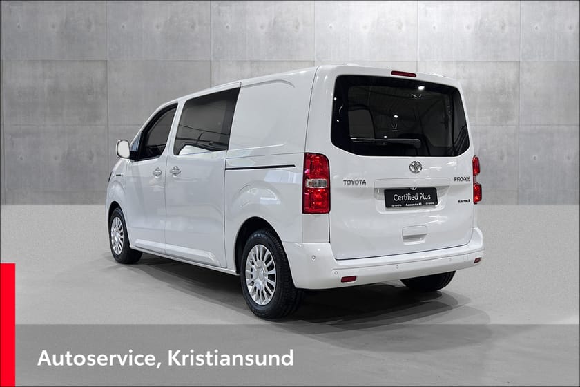 Bilde 3 av Toyota Proace Electric 75kWt Comfort L1H1 SHB Medium BRUKTBILKAMPANJE