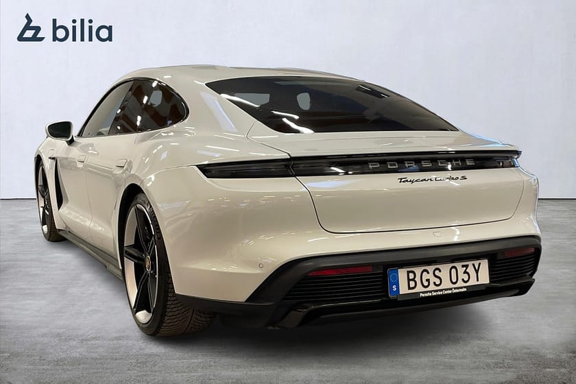 Bild 2 av Porsche Taycan Turbo S Kolfiber BOSE PDCC Adaptiv Farth. Nightvision