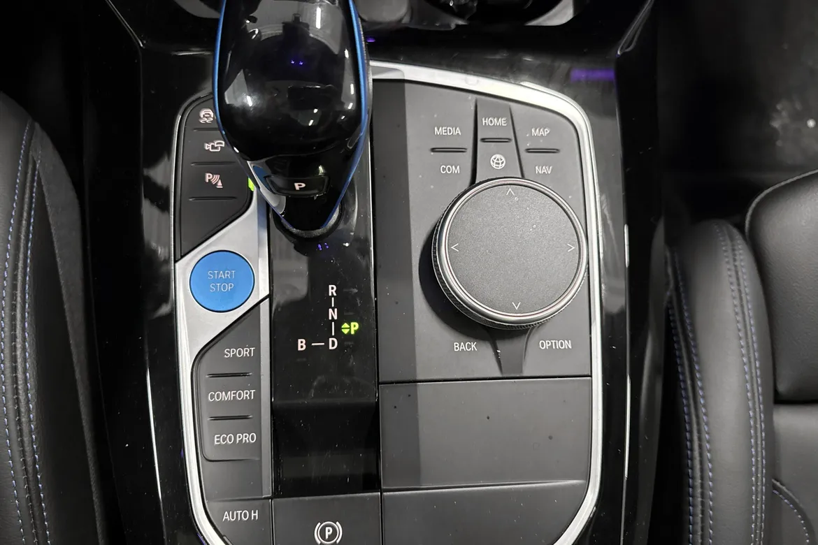 picture of a car