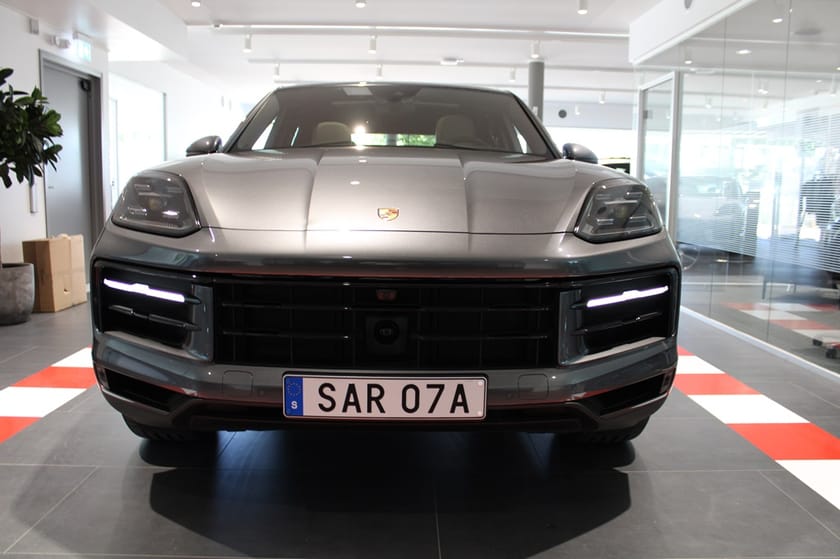 Bild 5 av Porsche Cayenne Coupé E-Hybrid 