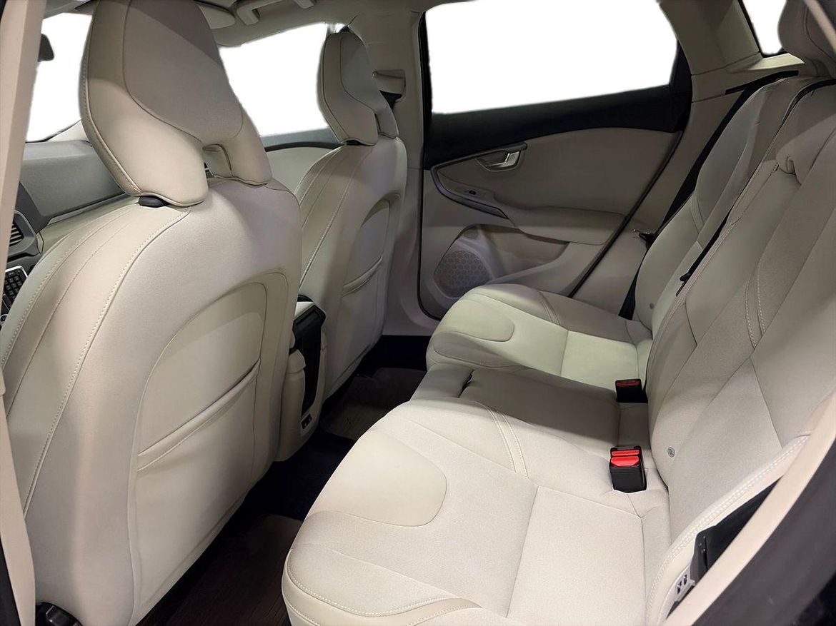 Volvo V40 2015 - miniatyr 8