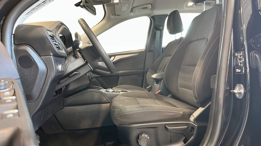 Bild 5 av Ford Kuga Plug-In Hybrid TITANIUM PHEV DRAGKROK
