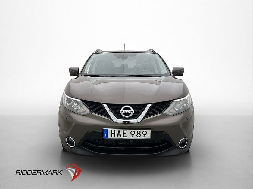 Bild 2 av Nissan Qashqai 1.2 DIG-T 115hk Tekna Panorama 360° Navi