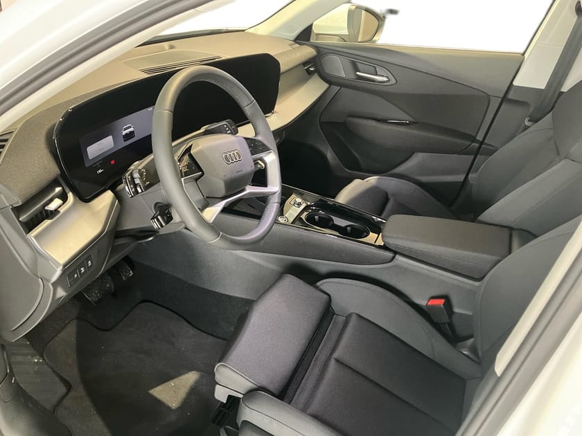 Bild 4 av Audi Q3 SUV TFSI 110 KW S TRONIC