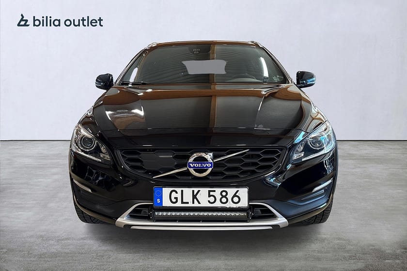 Bild 3 av Volvo V60 Cross Country D4 AWD Summum BE PRO Polestar Opt. / Taklucka / Drag