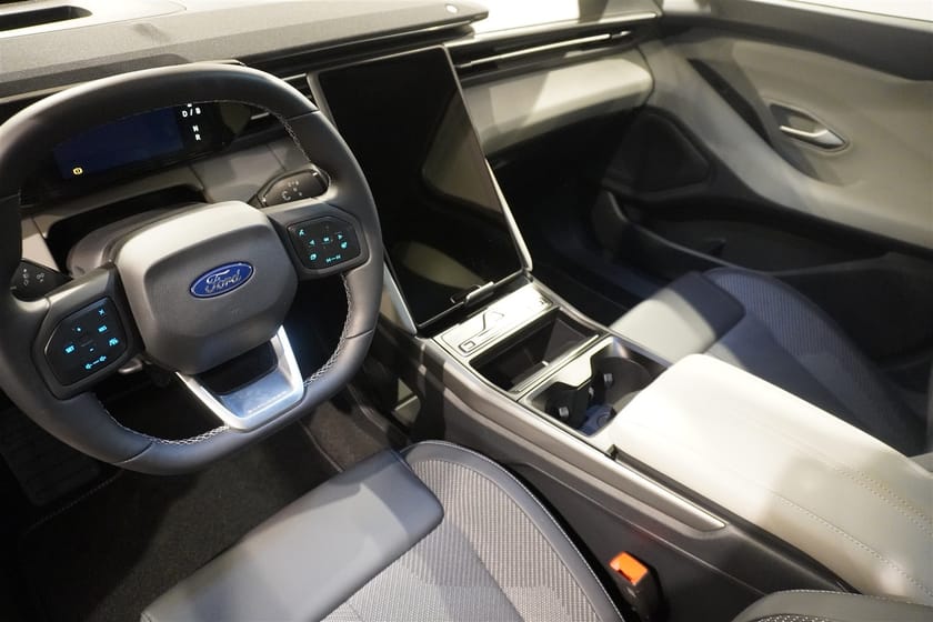 Bild 2 av Ford Explorer EV Extended Range RWD Rwd, Long Business Edition 286 hk