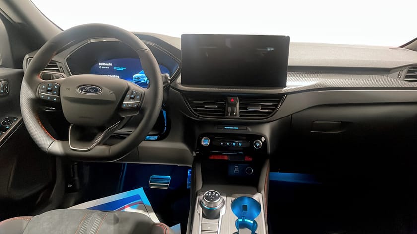 Bild 4 av Ford Kuga Plug-In Hybrid ST-LINE X 2.5 Privatleasing från 4 995kr/mån