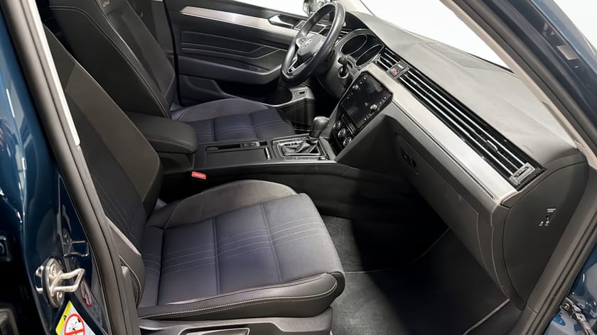 Bild 3 av Volkswagen Passat Alltrack TDI 190hk DSG 4M