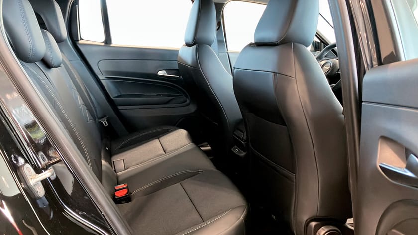 Bild 5 av Jeep Avenger e-Hybrid *PRIVATLEASA Fr. 3695Kr* ALTITUDE MHEV T3 DCT6 FWD
