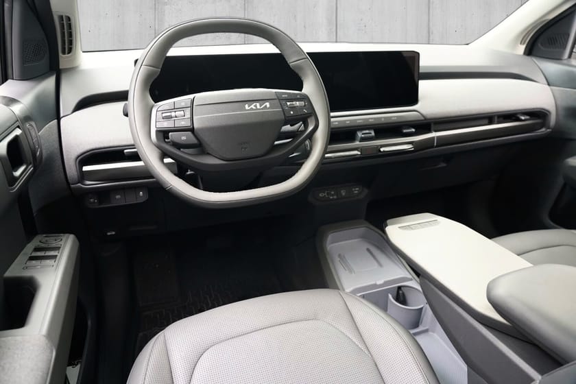 Bilde 4 av Kia EV3 Long Range 81KW EXCLUSIVE FWD LED KEYLESS ACC SKINN KAMERA NORSK