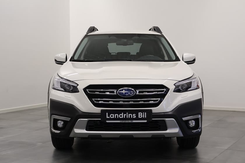Bild 2 av Subaru Outback 2.5 4WD XFuel Limited V-Hjul Drag M-Värm Skinn